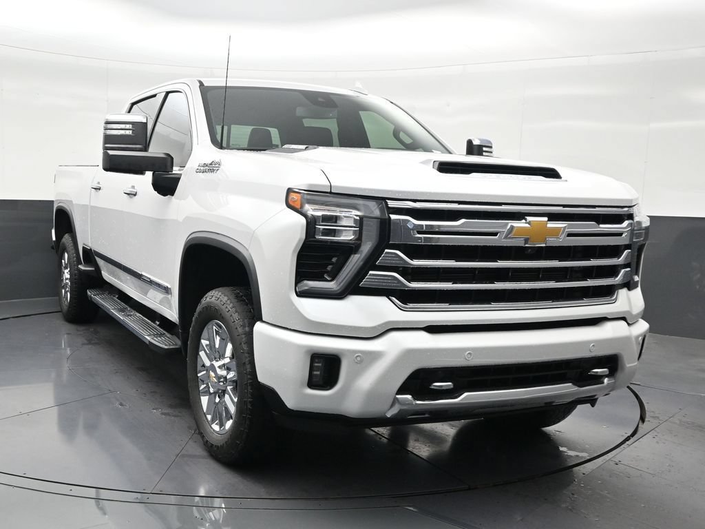 Used 2024 Chevrolet Silverado 2500 High Country AWD/4WD image 8
