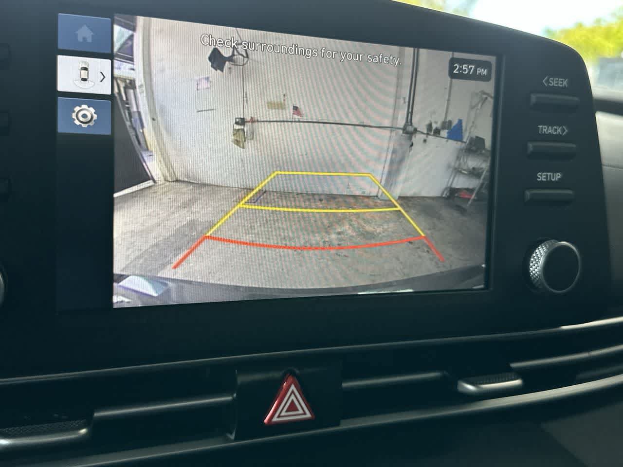 Used 2026 Hyundai Elantra SE FWD image 19