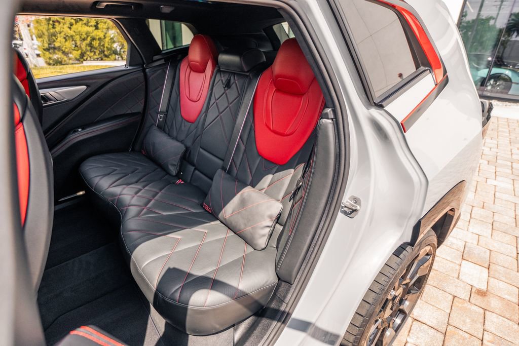 Used 2024 BMW XM Label Red image 40