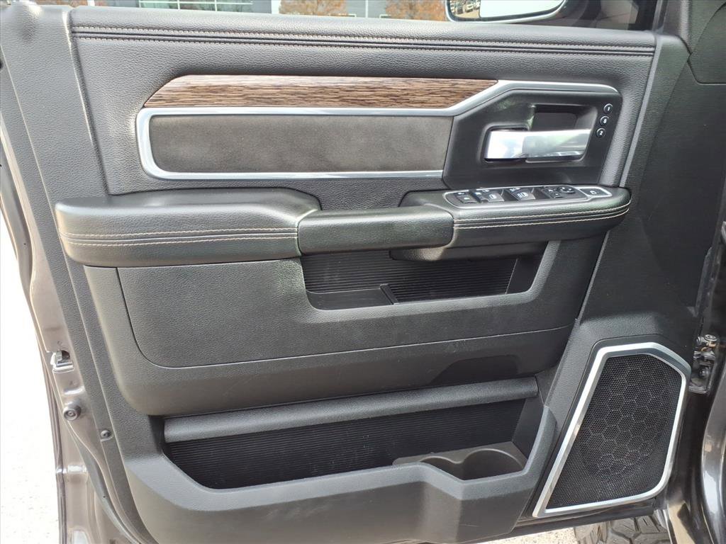 Used 2020 RAM 2500 Laramie image 16