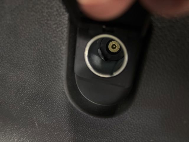 Used 2025 Chevrolet Traverse RS AWD/4WD image 17