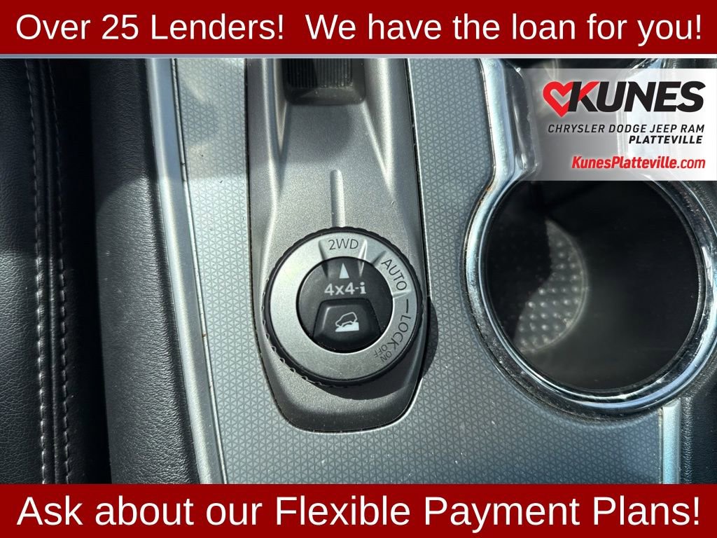 Used 2019 Nissan Pathfinder SL AWD/4WD image 23