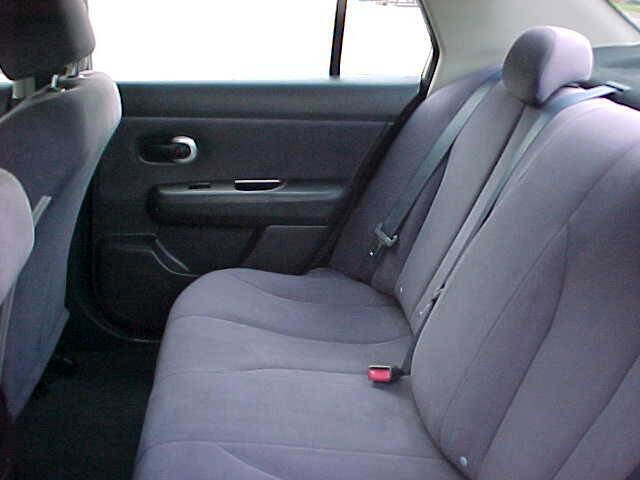 Used 2008 Nissan Versa 1.8 S w/ PWR Pkg FWD image 9