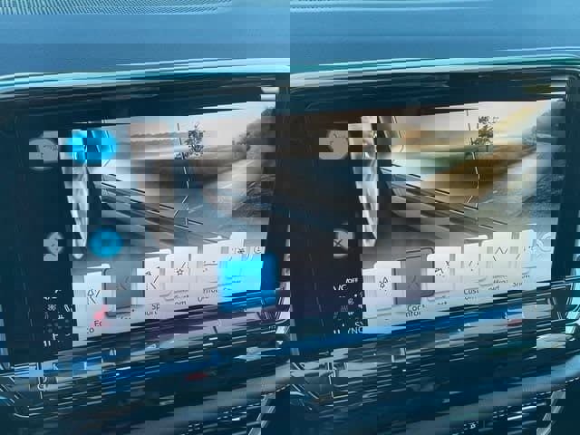 Used 2024 Volkswagen Atlas SE image 26