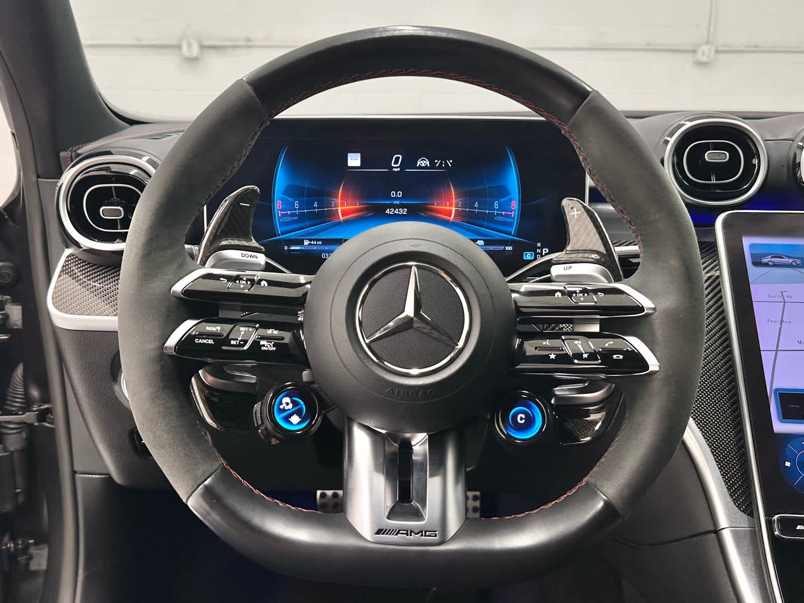 Used 2024 Mercedes-Benz C 63 AMG S image 24