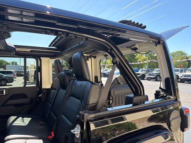 Certified 2021 Jeep Wrangler Unlimited Sahara AWD/4WD image 11