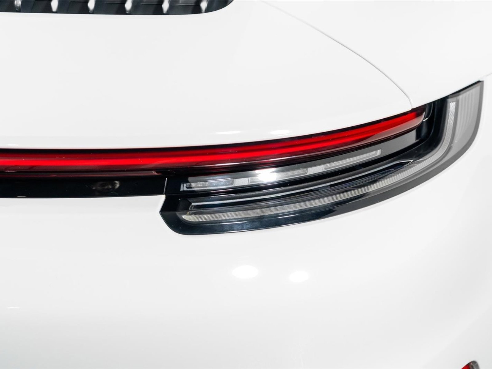 Used 2023 Porsche 911 Carrera T image 28