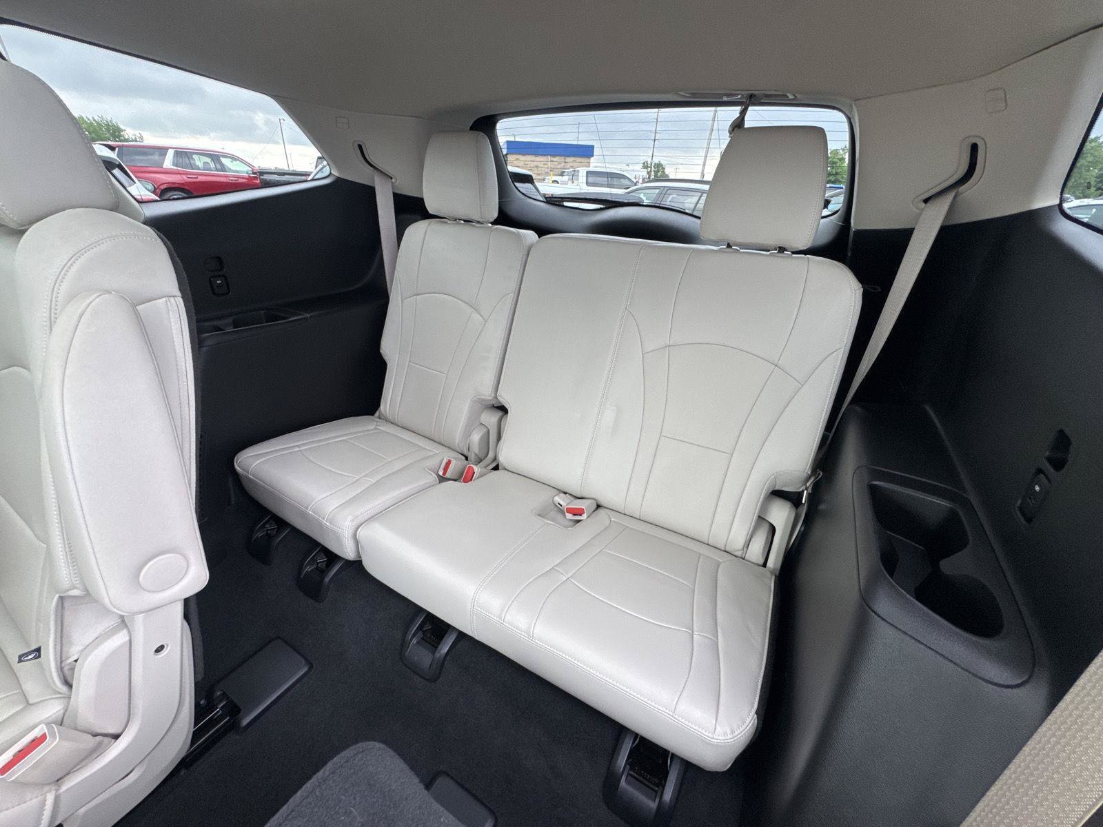 Used 2023 Buick Enclave Essence w/ Experience Buick Package FWD image 10