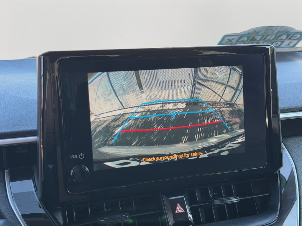 Used 2025 Toyota Corolla LE FWD image 25