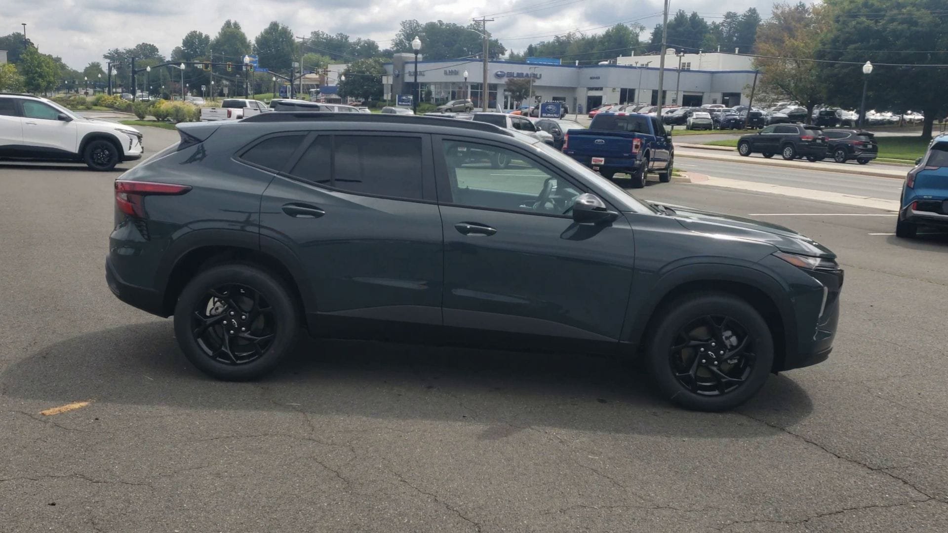 New 2026 Chevrolet Trax LT w/ Driver Confidence Package FWD image 33