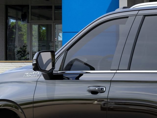 New 2026 Chevrolet Tahoe High Country AWD/4WD image 12