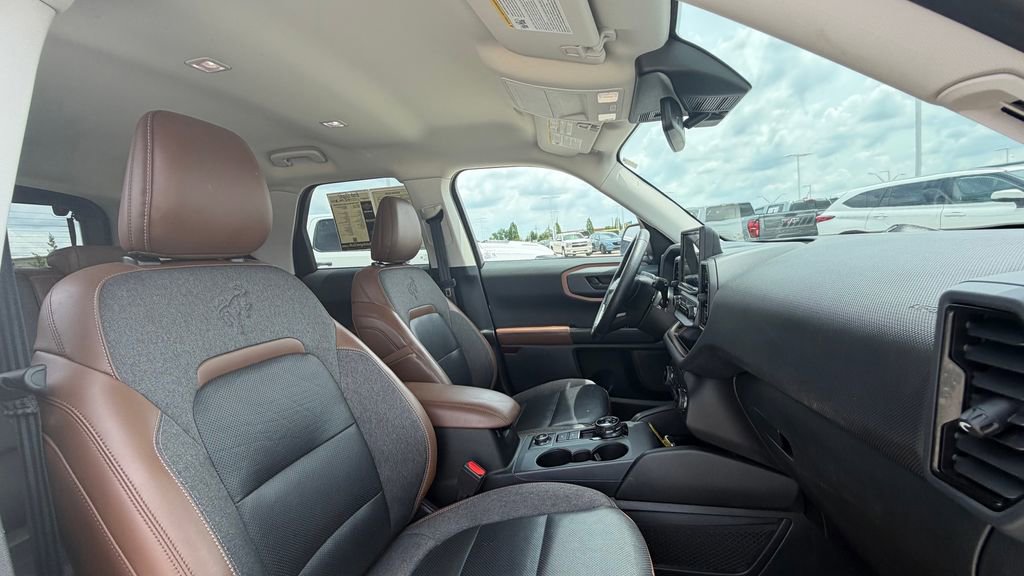 Used 2021 Ford Bronco Sport Outer Banks w/ Outer Banks Package (96D) AWD/4WD image 11