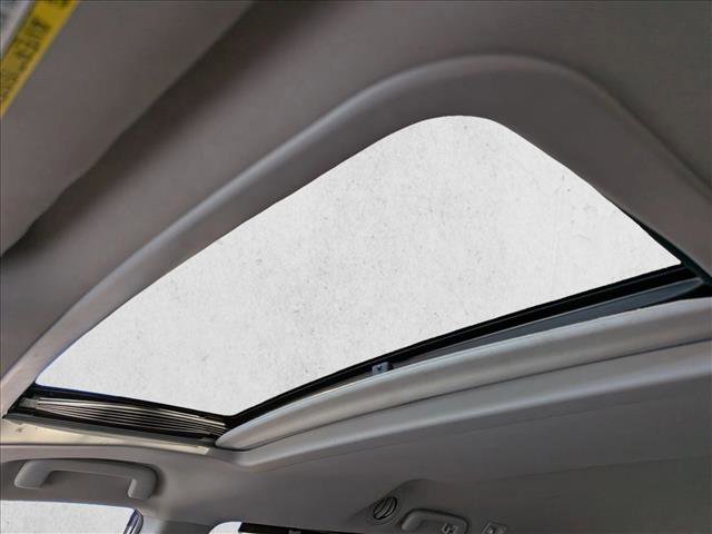 Used 2016 Toyota Sienna XLE FWD image 14