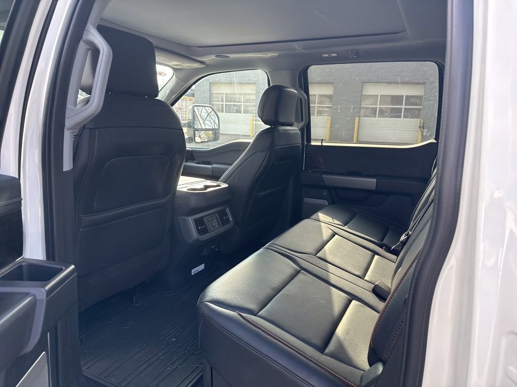 Used 2025 Ford F350 Lariat w/ Lariat Ultimate Package image 12