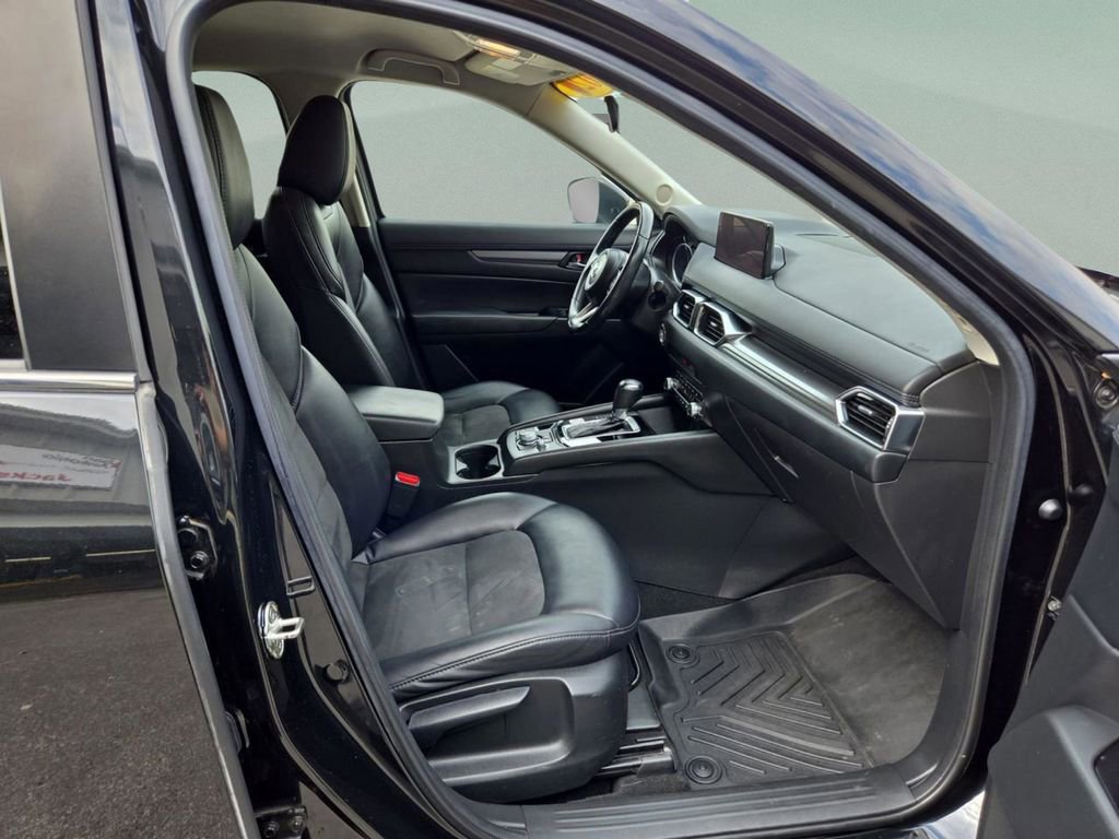 Used 2021 MAZDA CX-5 Touring image 28