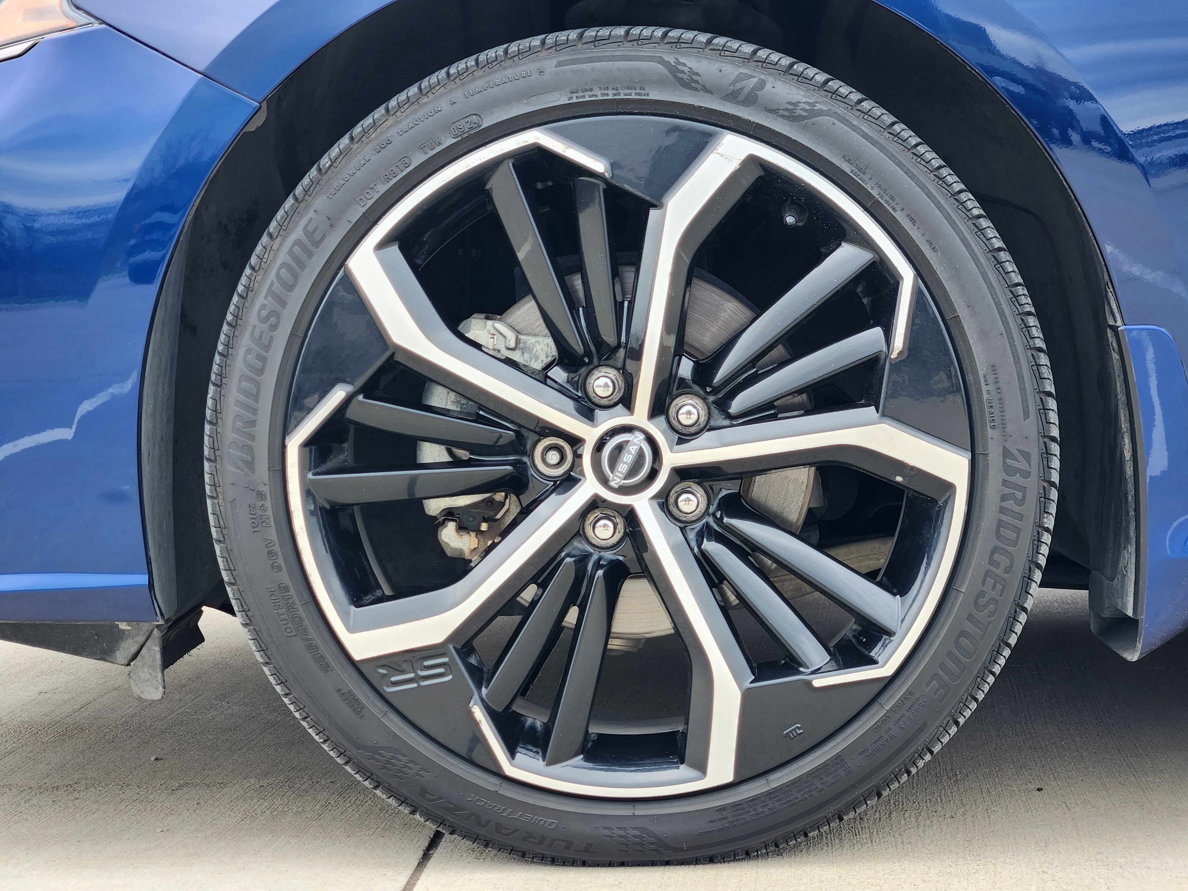 Used 2023 Nissan Altima 2.5 SR w/ SR Premium Package image 11