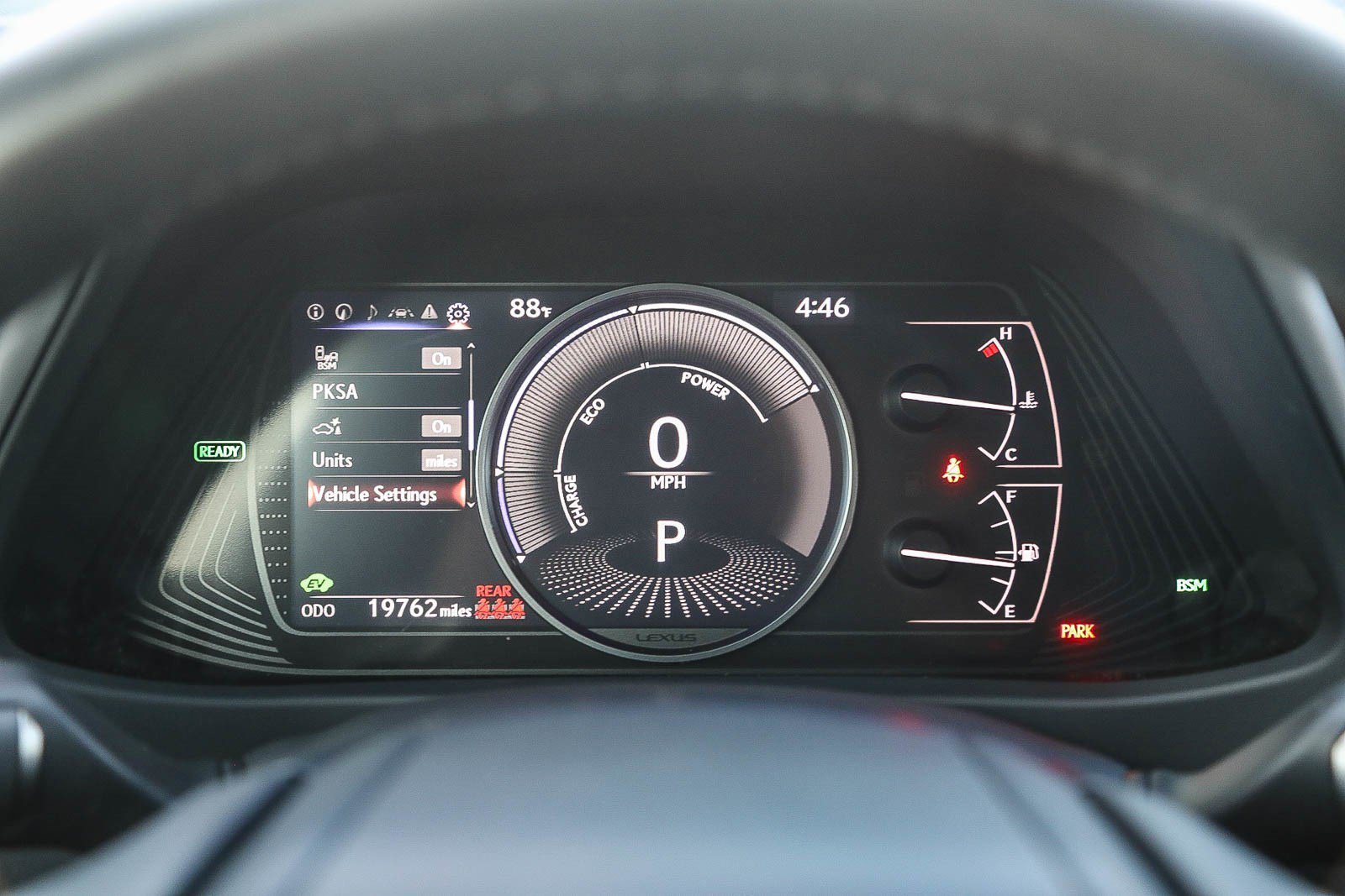 Used 2024 Lexus UX 250h FWD image 22