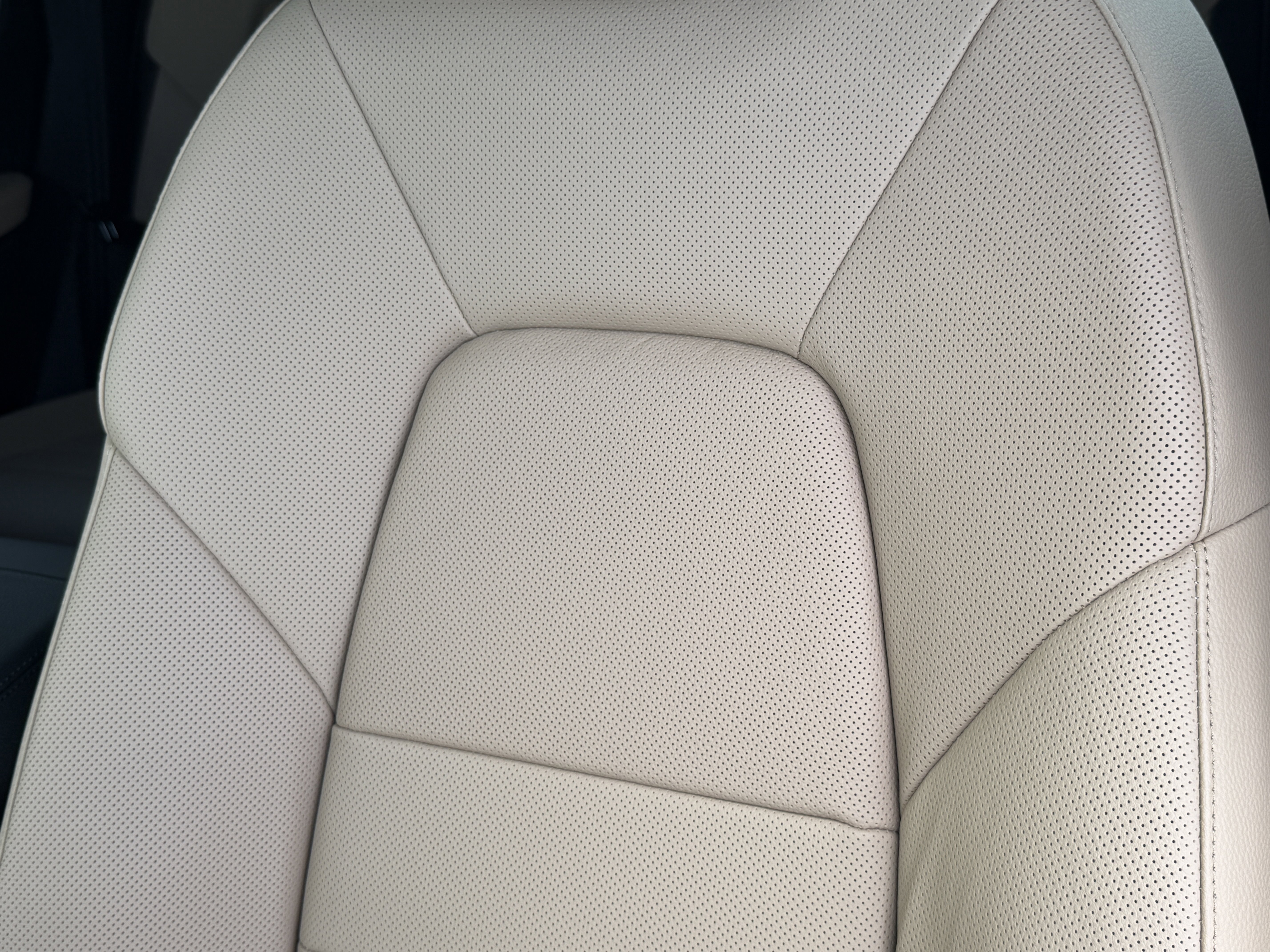 New 2026 Porsche Cayenne image 5