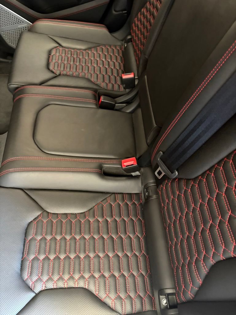 Used 2019 Lamborghini Urus AWD/4WD image 22