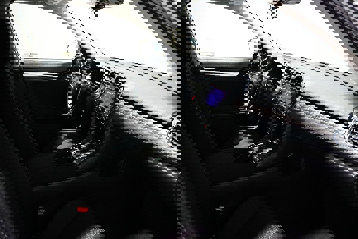 Used 2021 Honda Civic EX image 8