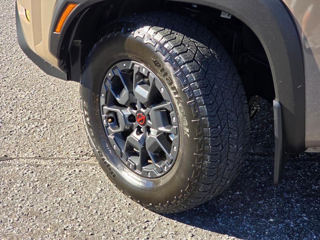 Used 2023 Nissan Frontier PRO-4X w/ Pro-4X Premium Package image 27