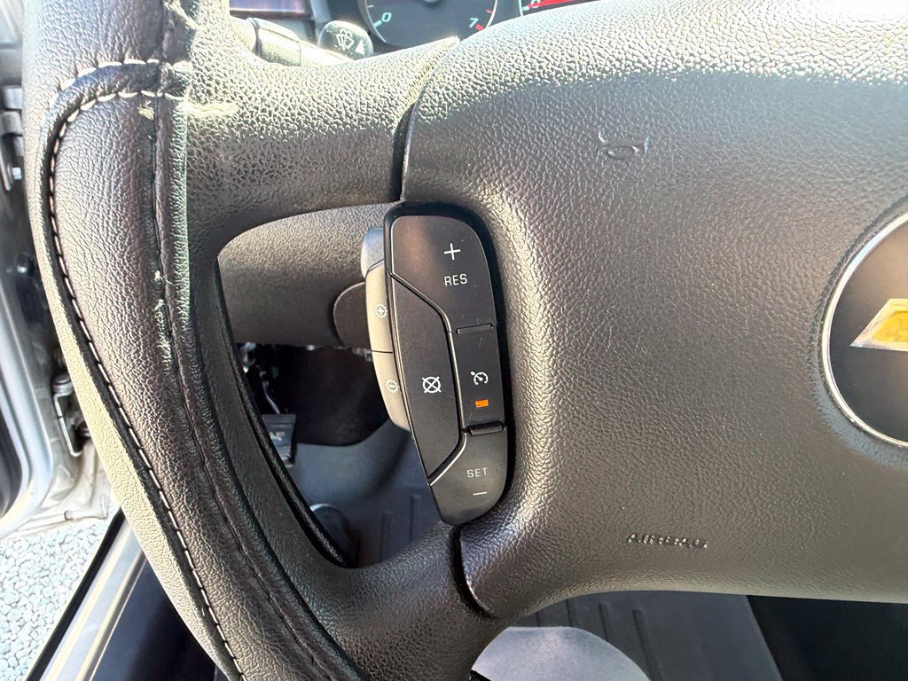 Used 2015 Chevrolet Impala LTZ FWD image 15