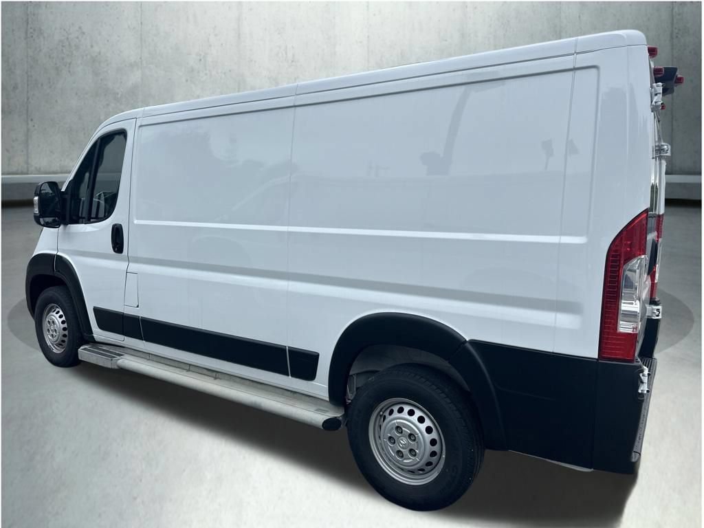 Used 2025 RAM ProMaster 2500 w/ U-Haul Equipment Group FWD image 2
