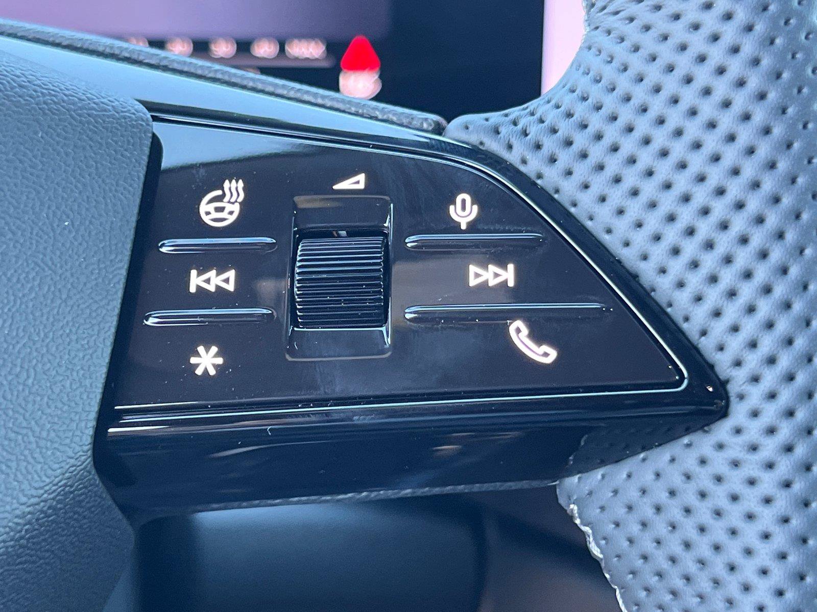 New 2026 Audi SQ5 Prestige AWD/4WD image 19