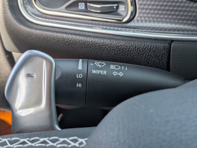 Used 2016 Dodge Challenger SRT Hellcat image 28