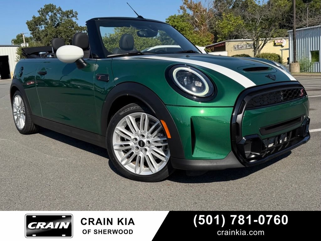 Used 2023 MINI Cooper S FWD image 1