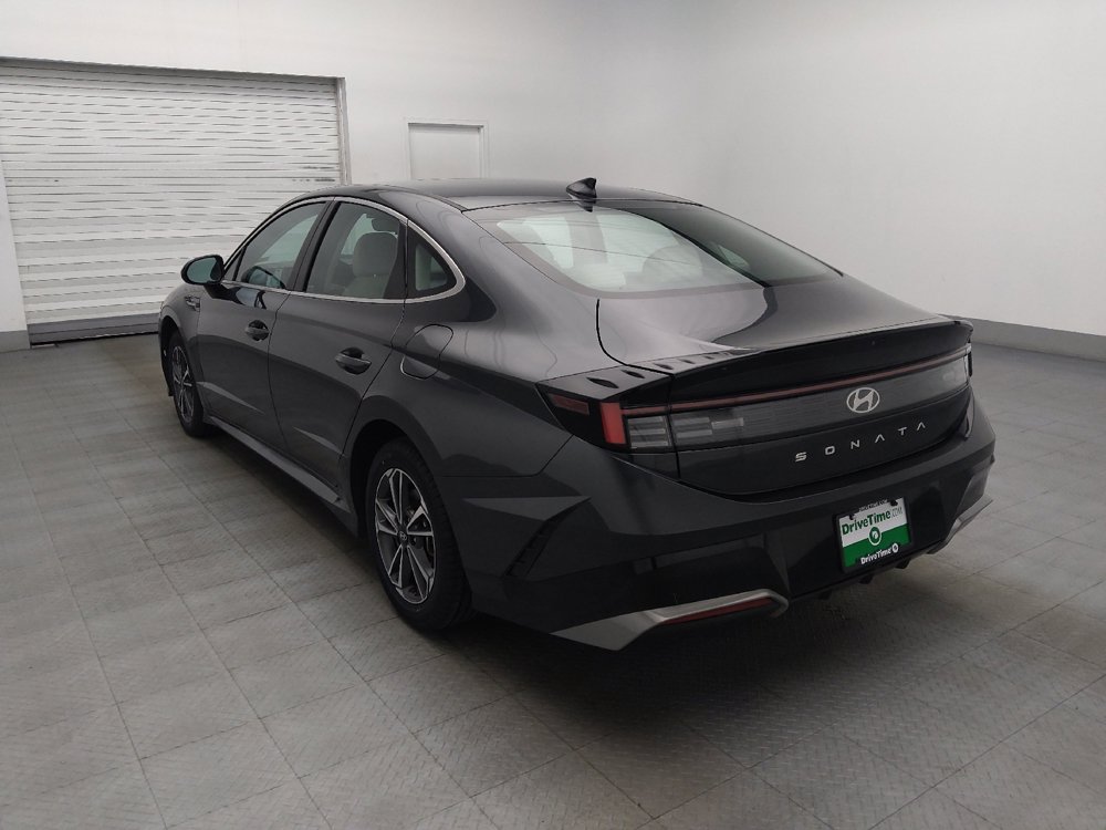 Used 2025 Hyundai Sonata SEL FWD image 5