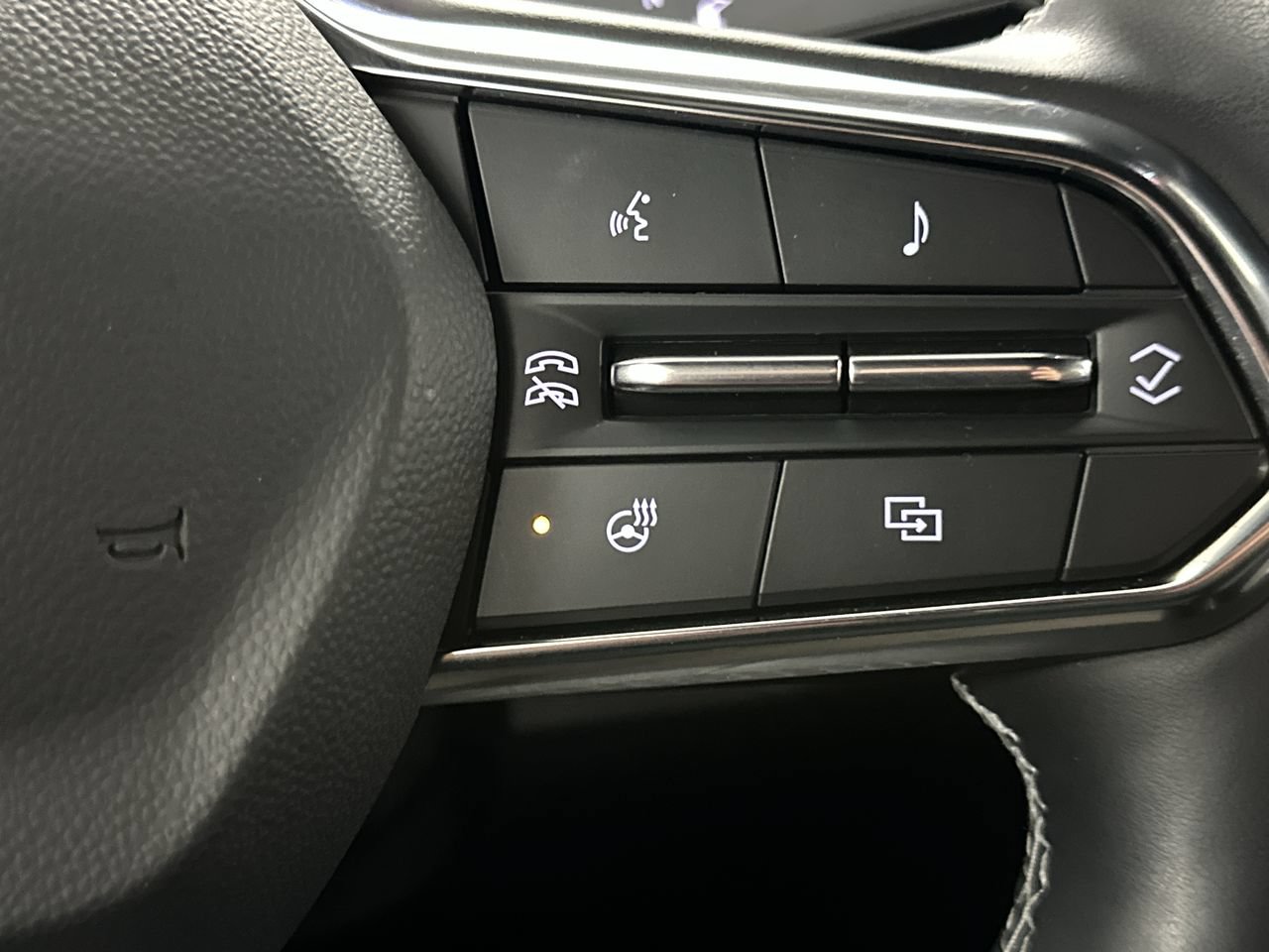 Used 2024 Chevrolet Traverse Z71 AWD/4WD image 50