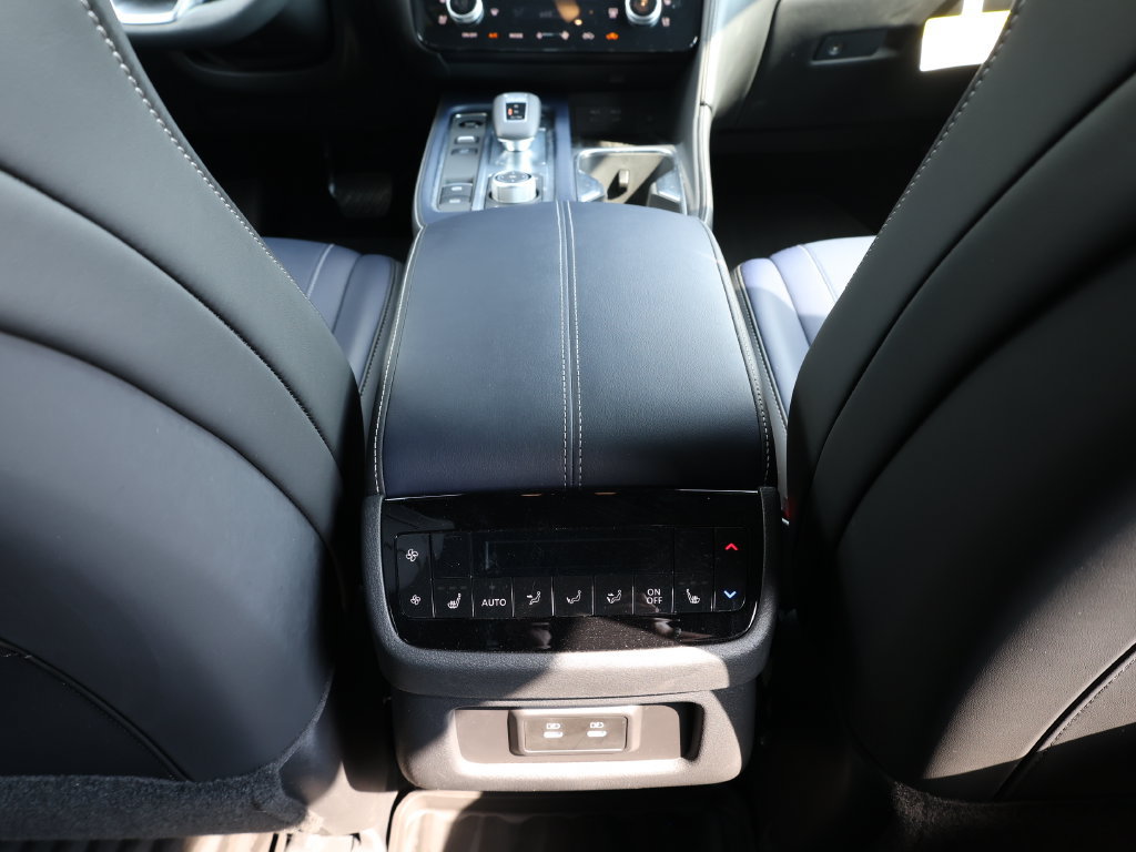Certified 2026 INFINITI QX60 Sport w/ Dark Cargo Package AWD/4WD image 28