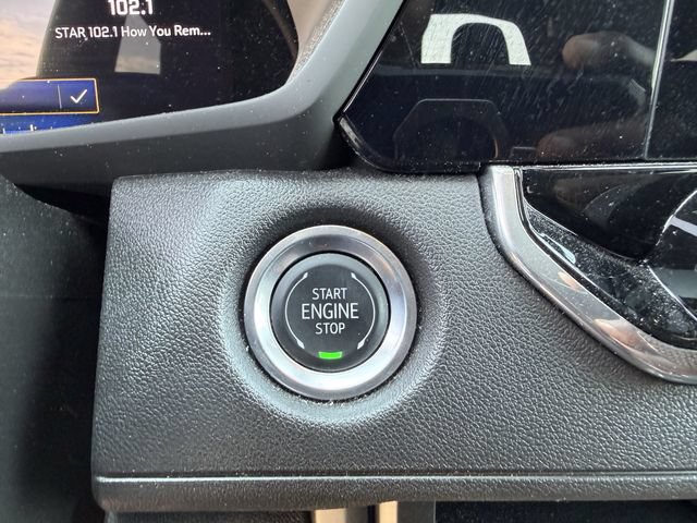Used 2024 Chevrolet Colorado Trail Boss w/ Technology Package AWD/4WD image 25