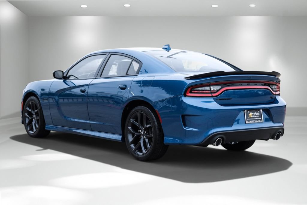 Used 2022 Dodge Charger R/T w/ Plus Group RWD image 8