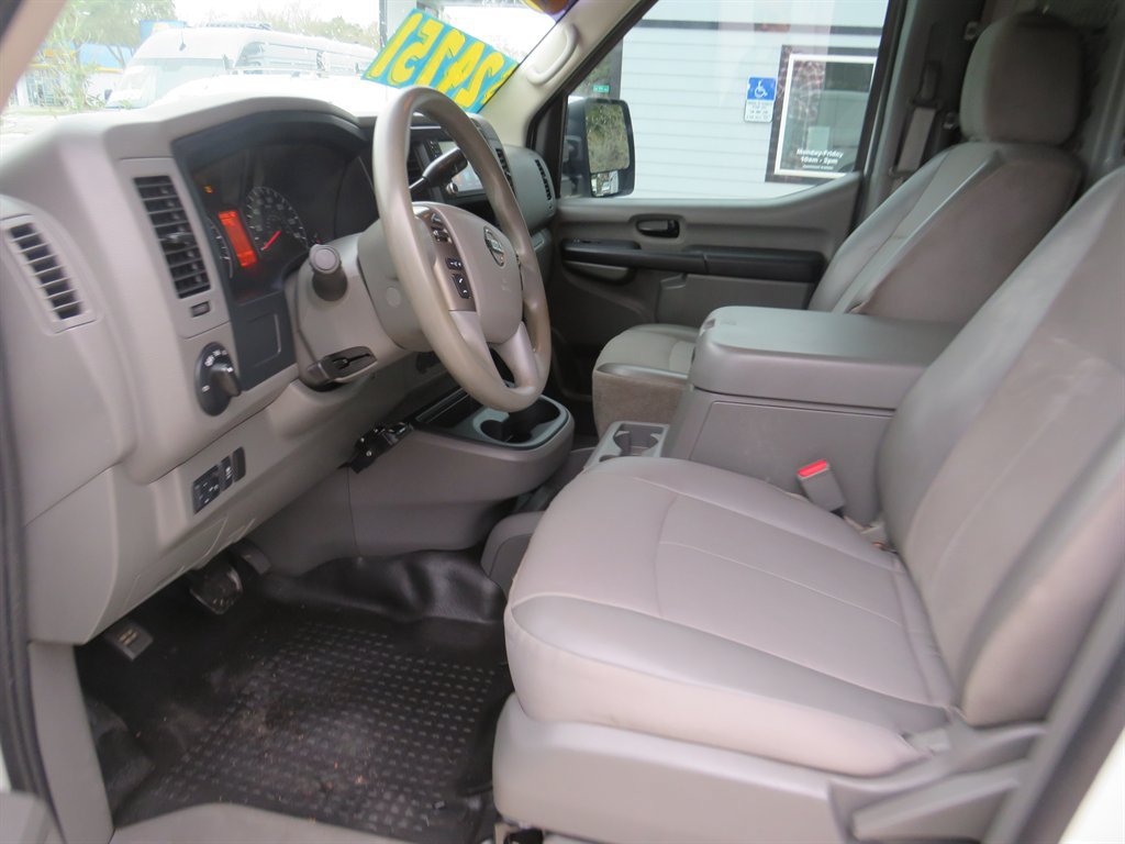Used 2021 Nissan NV 2500 SV RWD image 4