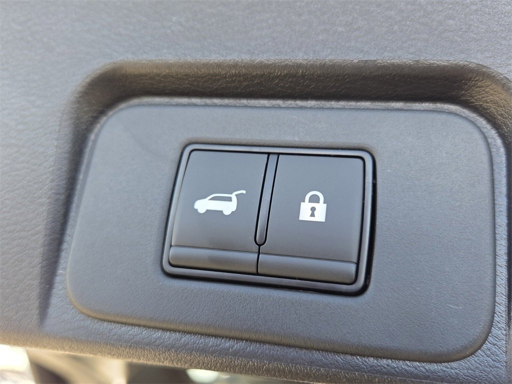 New 2026 Nissan Rogue SV image 10