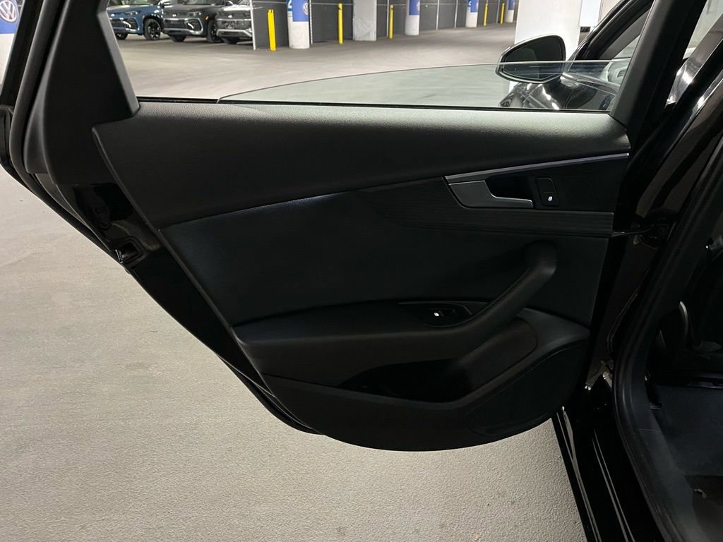 Used 2019 Audi A4 2.0T Premium image 19