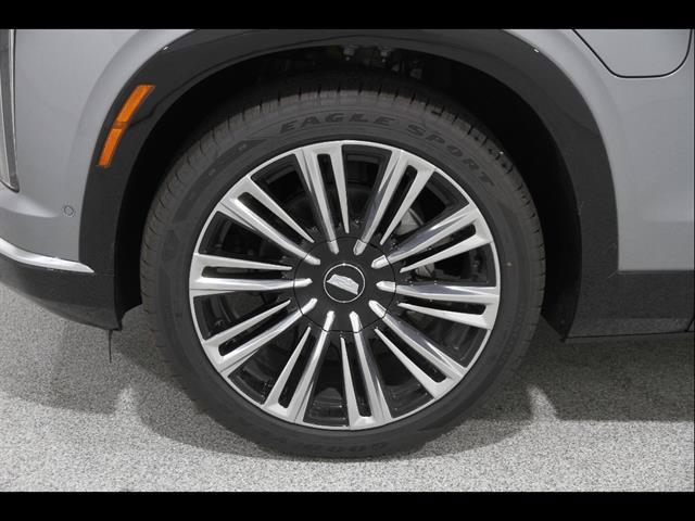 New 2026 Cadillac Vistiq Premium Luxury w/ LPO, Floor Liner Package AWD/4WD image 23