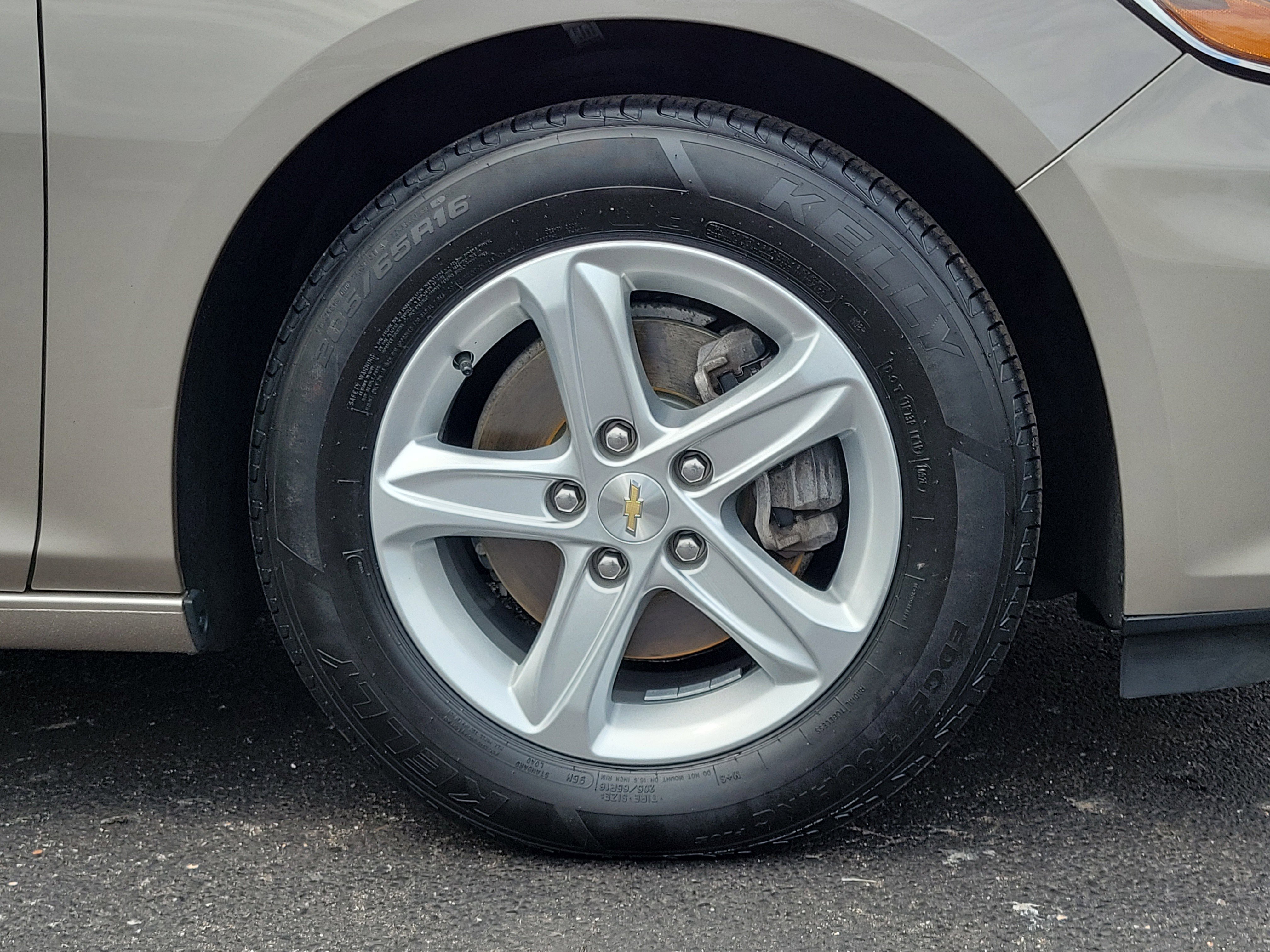 Used 2023 Chevrolet Malibu LS w/ LPO, Floor Liner Package FWD image 5