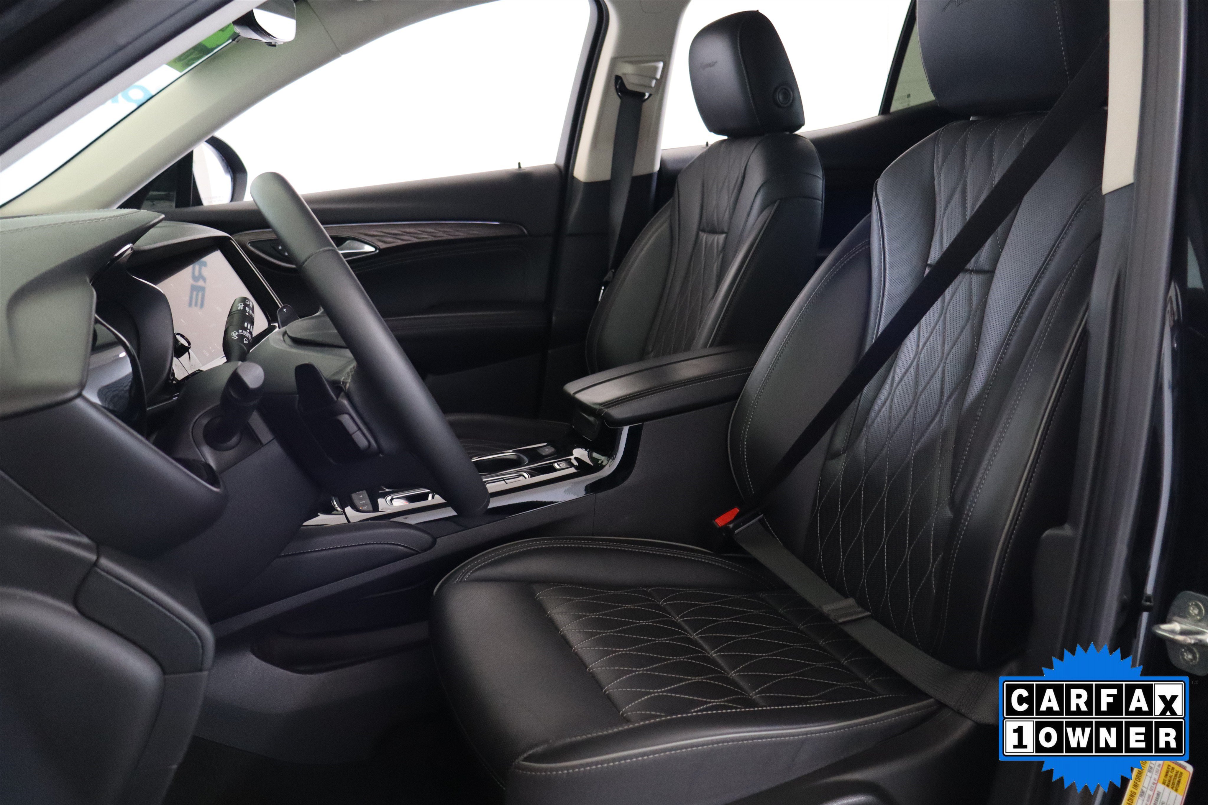 Used 2023 Buick Envision Avenir AWD/4WD image 23