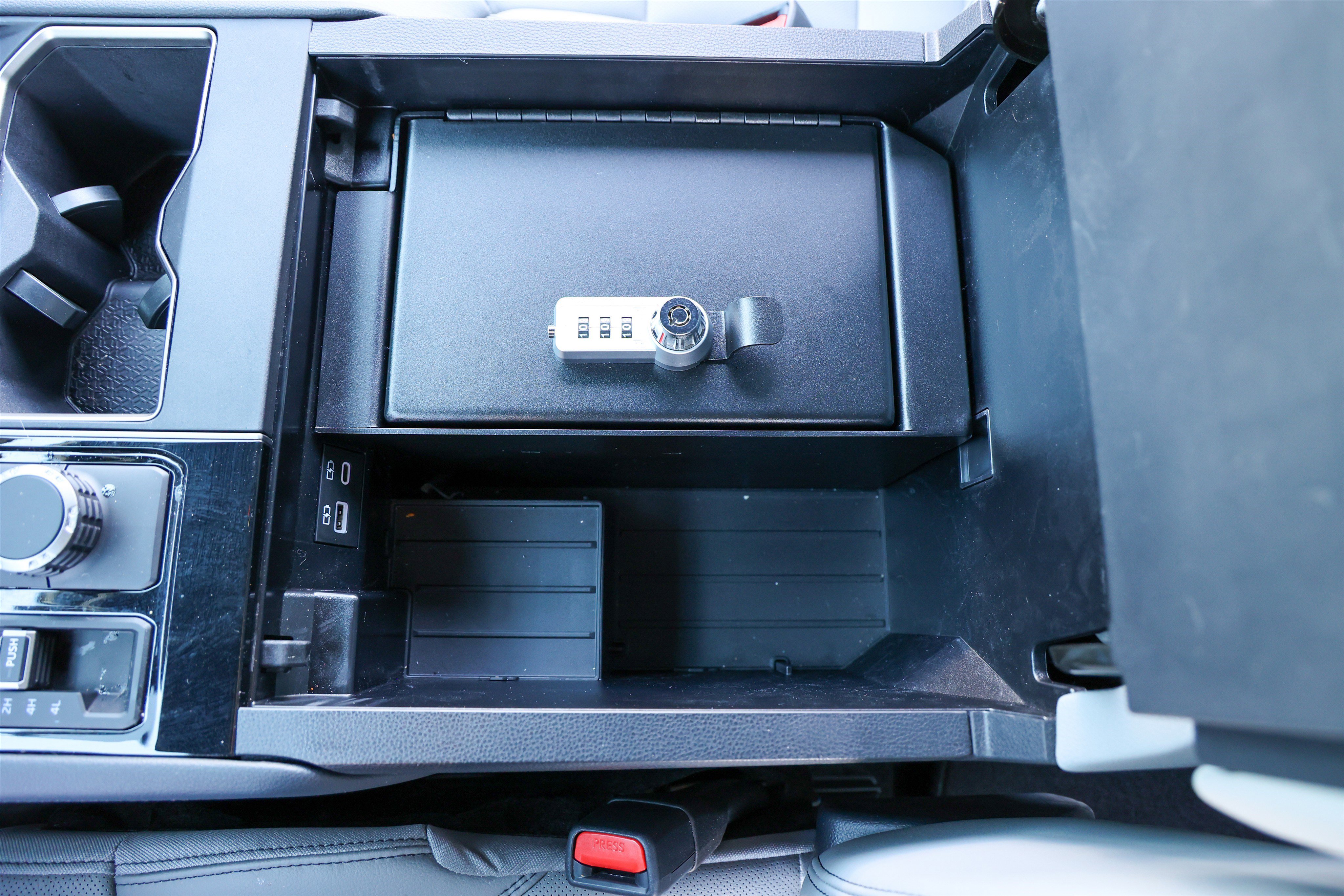 Certified 2026 Toyota Tundra Limited w/ Power Package image 29