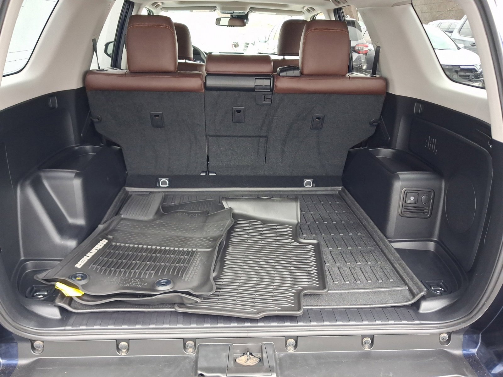 Used 2020 Toyota 4Runner Limited AWD/4WD image 20