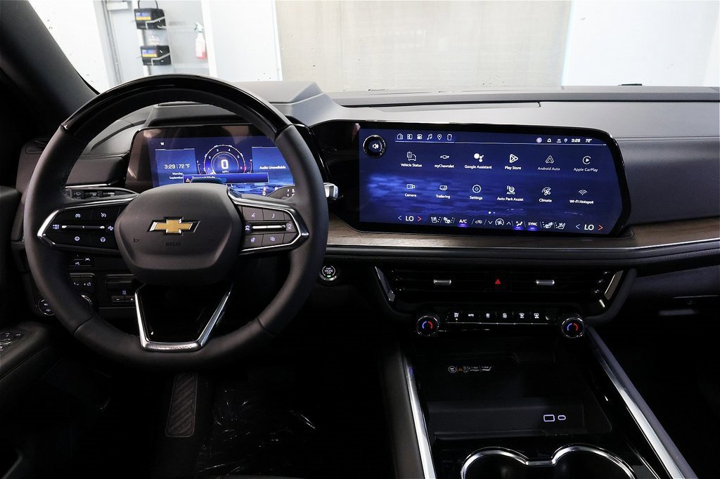 New 2026 Chevrolet Suburban High Country image 12