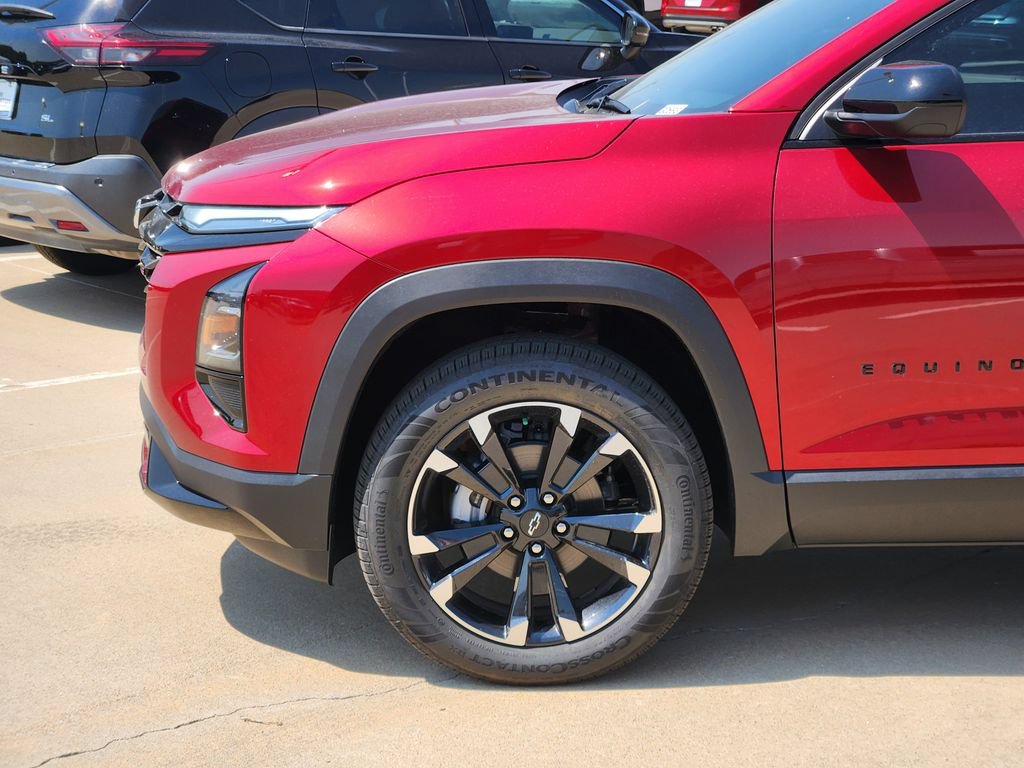 New 2027 Chevrolet Equinox RS w/ Convenience Package III FWD image 5
