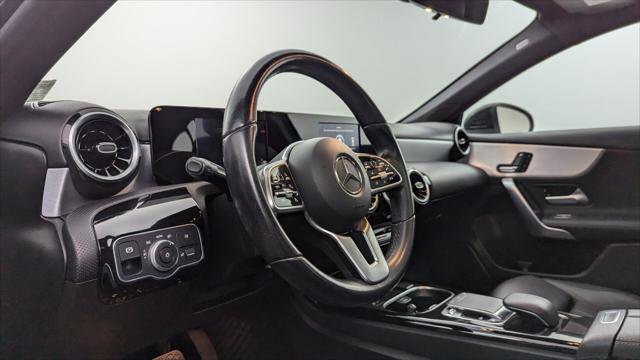 Used 2020 Mercedes-Benz A 220 image 24