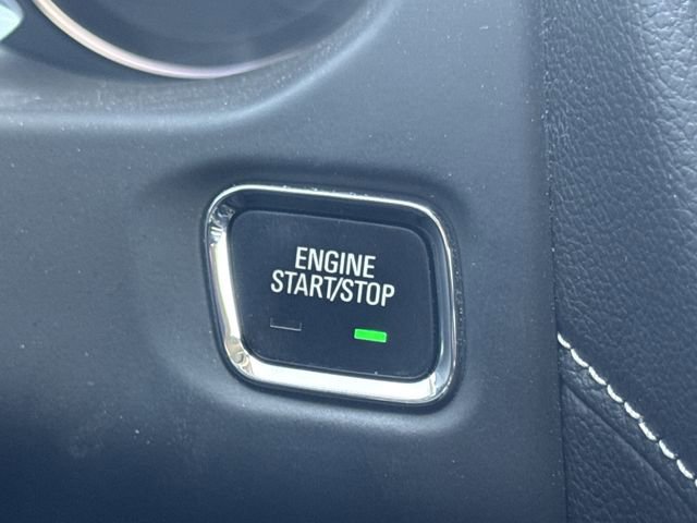 Certified 2023 GMC Acadia SLE w/ Driver Convenience Package image 18