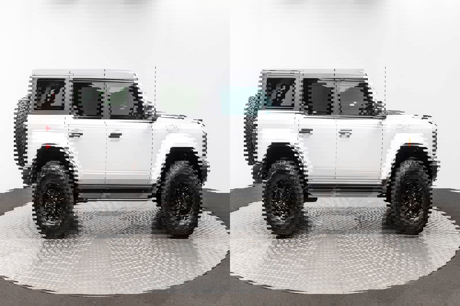 Used 2025 Ford Bronco Raptor w/ Interior Carbon Fiber Pack image 50