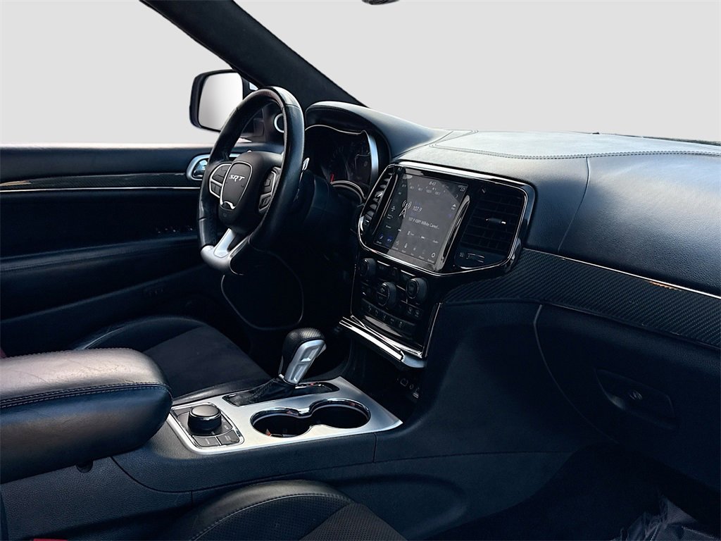 Used 2021 Jeep Grand Cherokee SRT w/ Trailer Tow Group IV image 31