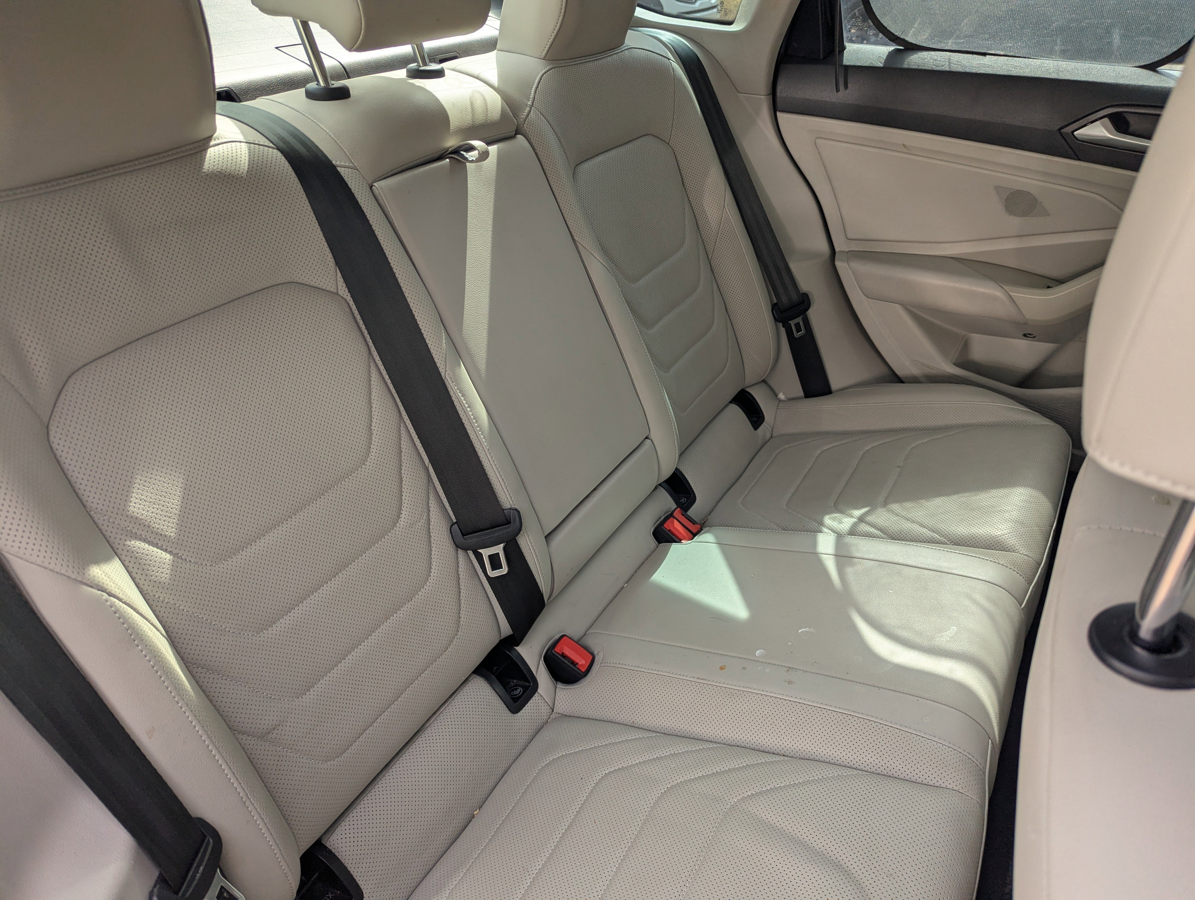 Used 2019 Volkswagen Jetta SEL Premium FWD image 9